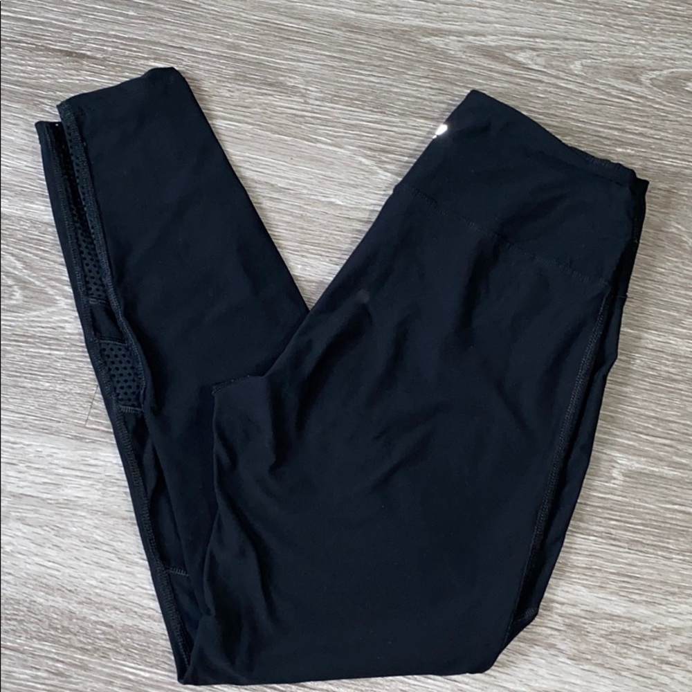 black leggings